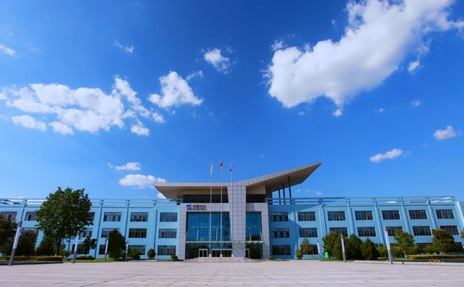 11月11日，山推收購(gòu)山重建機(jī)，成為全資子公司